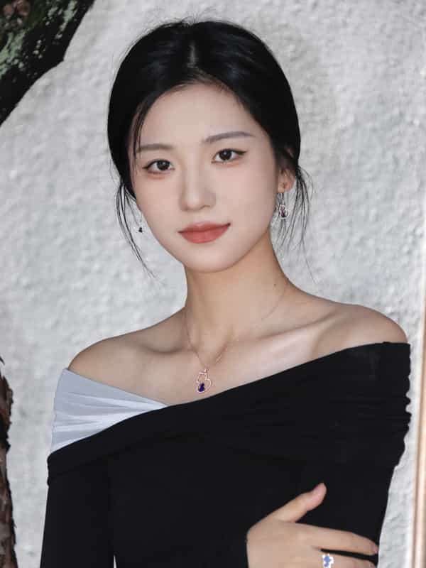 小红书博主素材，岱川