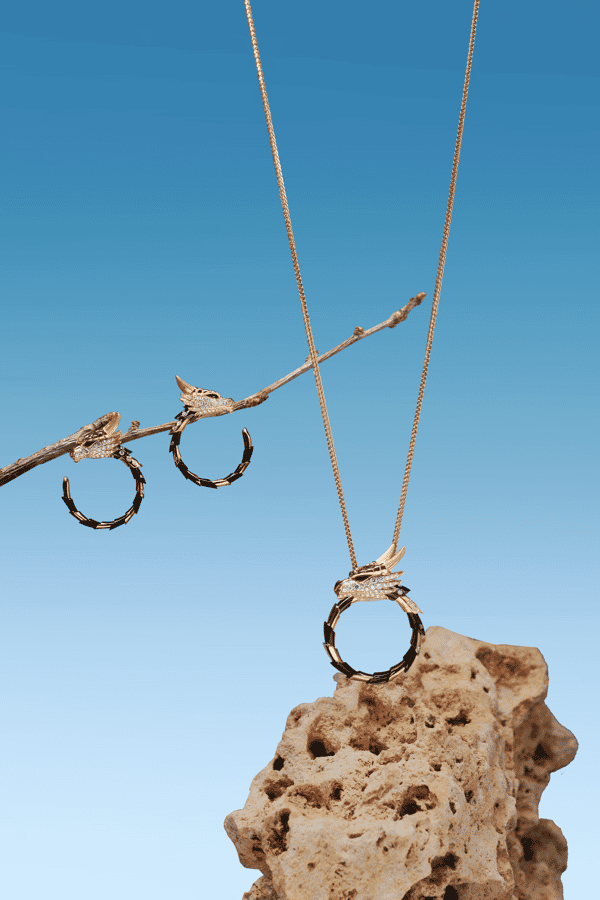 御乾，龙，图腾，东方福佑，潇洒，静物图