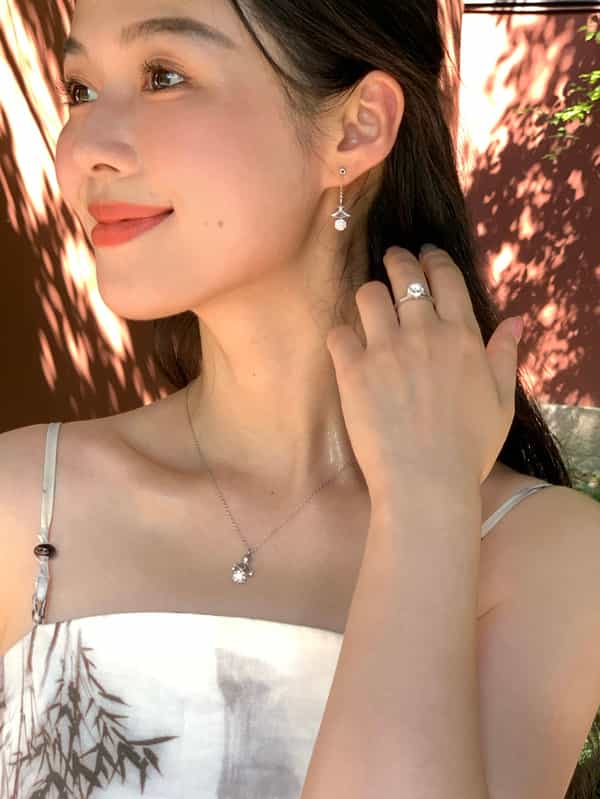 亭到底可以有多百搭！；小红书博主素材；亭系列