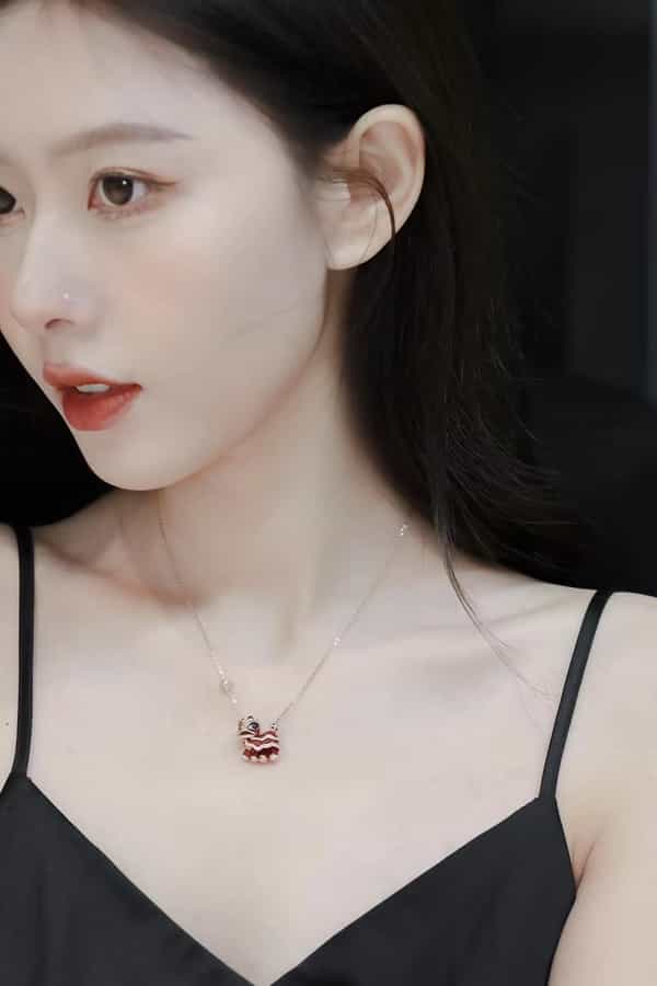 小红书博主素材，横版醒狮