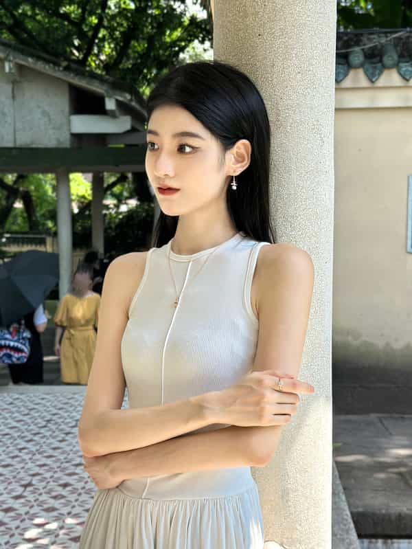 小红书博主素材；亭系列