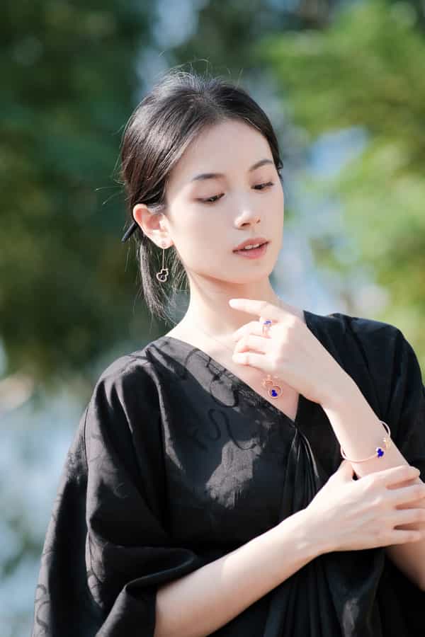 小红书博主素材，岱川